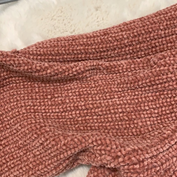 [SOLD] Knit dusty rose/salmon crop sweater - Picture 6 of 7
